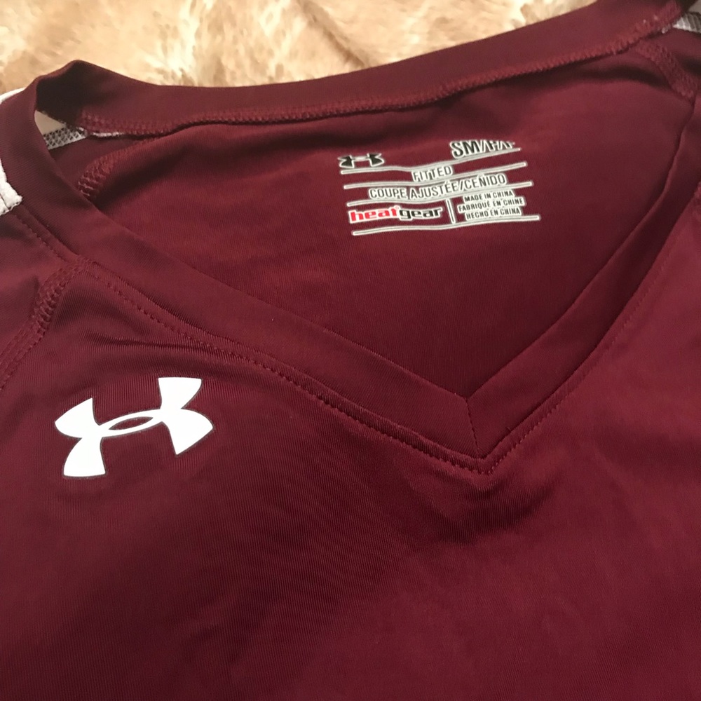 Under Armour Athletic Top - Picture 2 of 2